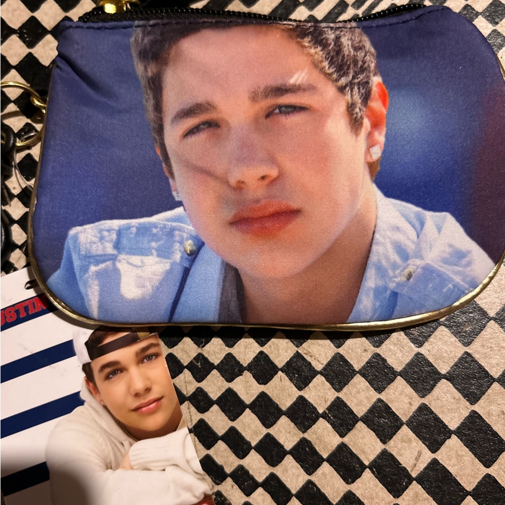 Austin Mahone Claire’s Coin Purse